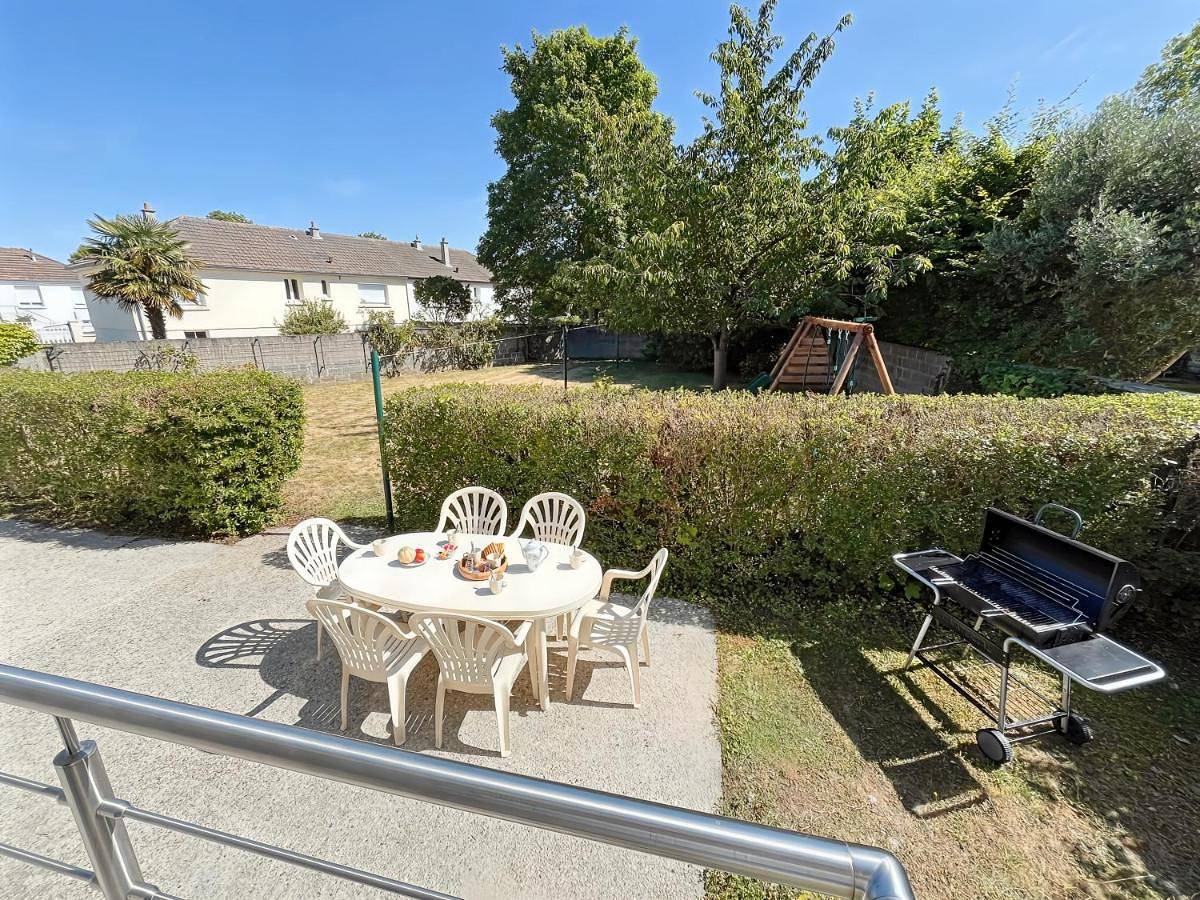 La Maison de Ranville - Entre Caen & la Mer avec jardin et parking gratuit in Ranville, Région de Caen