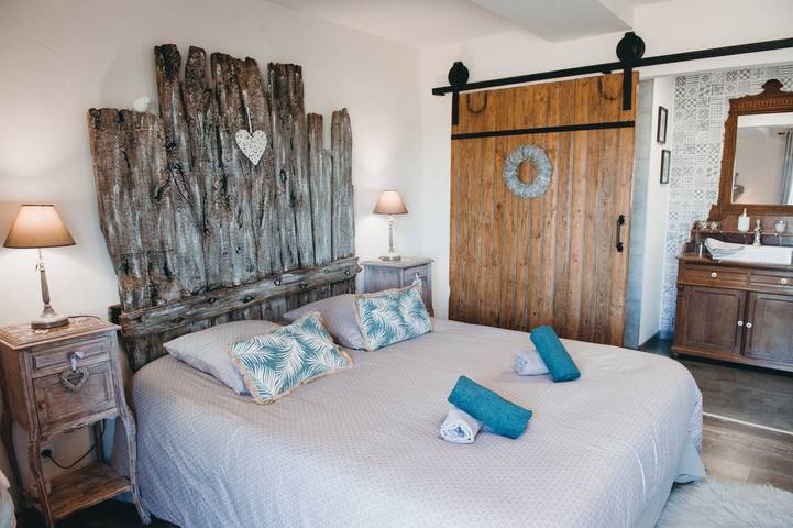 Chambre d’hôtes 'Chambres Azélice' avec terrasse partagée, jardin partagé et Wi-Fi in Féron, Avesnes-sur-Helpe