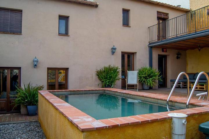 Casa rural para 11 personas, con piscina además de vistas y jardín en Bajo Penedés - 3