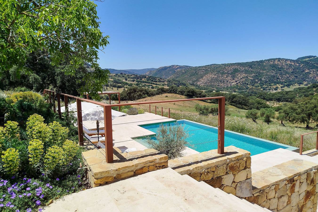 Finca Vegachi in Algatocín, Los Alcornocales