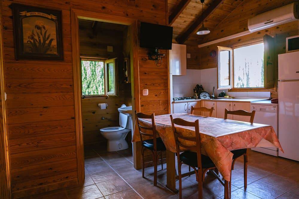 Casa de madera con piscina privada in Golf Resorts Murcia, Mar Menor