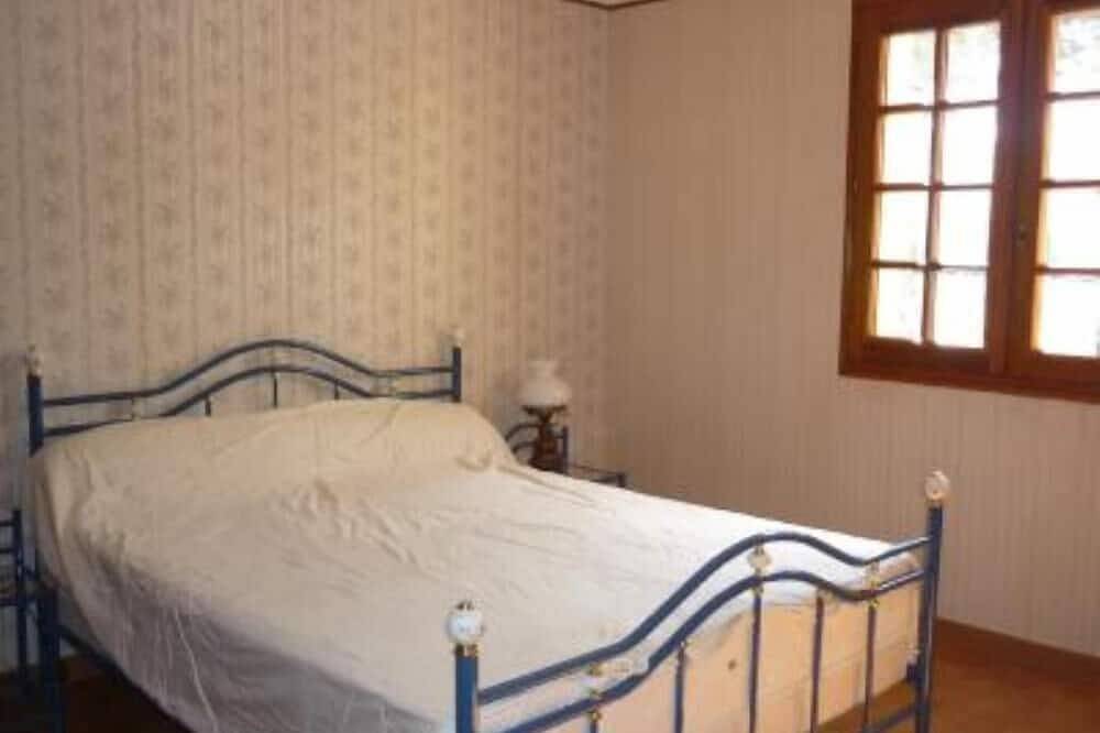 House with garden and direct access to the beach in Lucciana, Bastia region