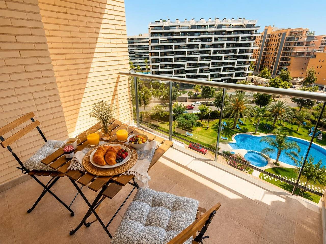Appartement de vacances entier, Élégant appartement avec piscine et parking près de la plage Pau 5 in El Barrio, San Juan Playa
