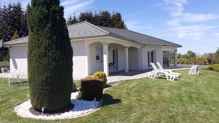 Villa pour 6 personnes, avec vue et jardin en Haute-Loire