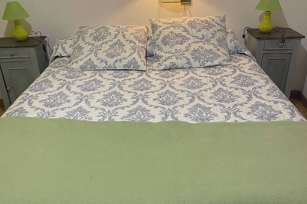 P Natural Arribes del Duero (Zamora/Portugal). Ideal for families (pets allowed) in Fariza, Parque Natural de las Arribes del Duero