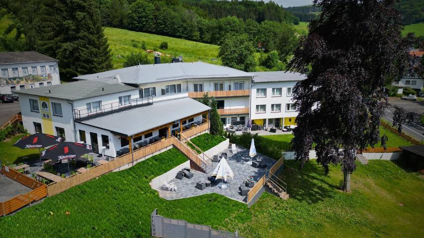 Hotel für 2 Personen, mit Terrasse und Garten in Gersfeld