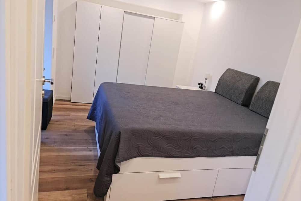 Ganze Wohnung, Parkvilla Bad Sassendorf mit 3 Schlafzimmern und Terrasse in Bad Sassendorf, Kreis Soest