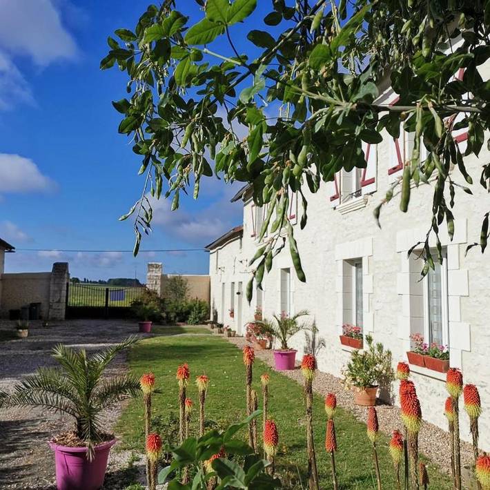 Location de vacances pour 5 personnes, avec jardin à Saint-Gervais-les-Trois-Clochers - 4