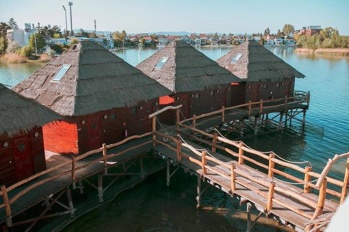 Appartement de vacances pour 5 personnes, avec vue sur le lac ainsi que vue et balcon