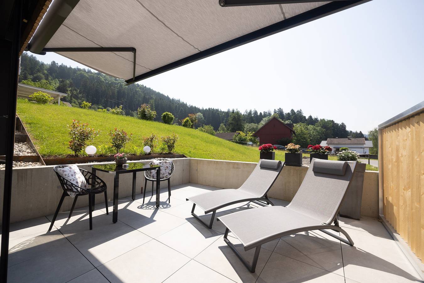 Vvakantiewoning “ 1 kamer met terras”, eigen terras en Wi-Fi, foto 11