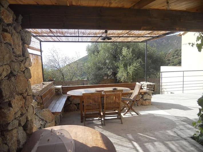 Location de vacances pour 4 personnes, avec terrasse ainsi que jardin et vue à Urtaca - 3