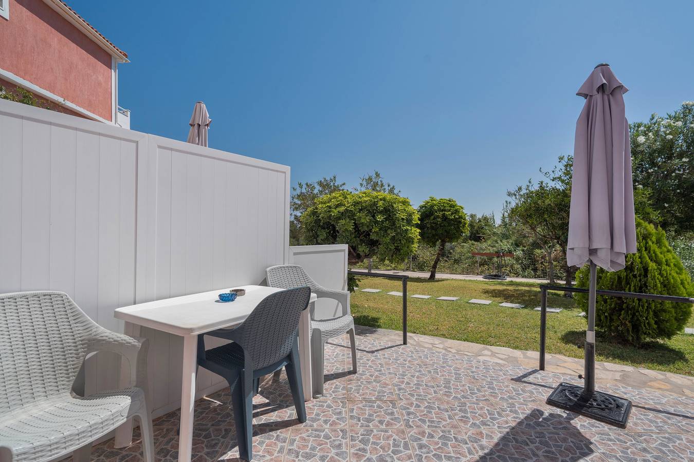 Entire apartment, Apartment 'Family Studio 1' with Wi-Fi and Air Conditioning in Spartia, Kefalonia