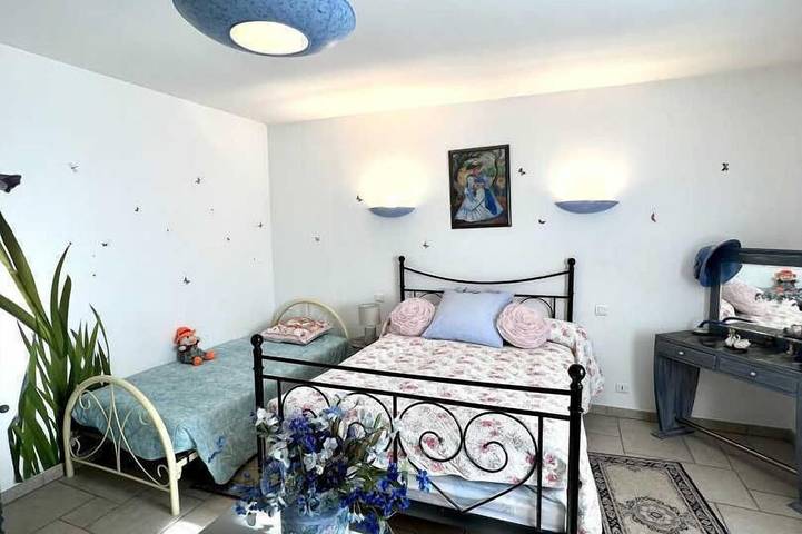 Location de vacances pour 5 personnes, avec jardin à Arzens - 4