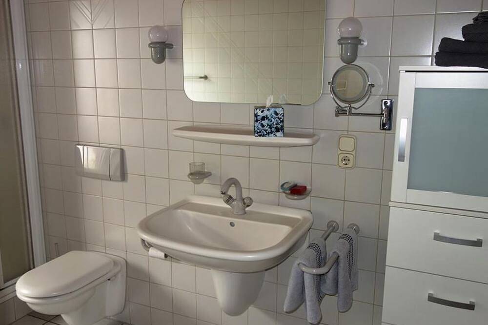 Geheel appartement, Appartement Koster - 4-bed appartement douche / Wc, 2 slaapkamers in Bleckhausen, Vulkaan-Eifel