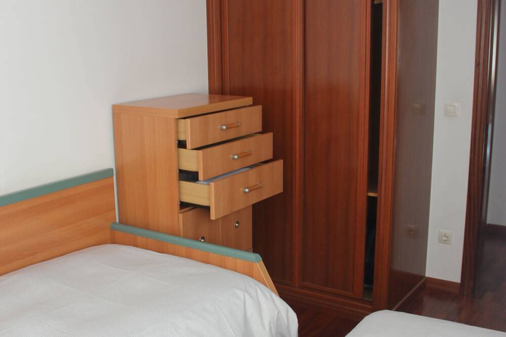 Entire apartment, Central apartment in Miño. in Miño, Galician Coast