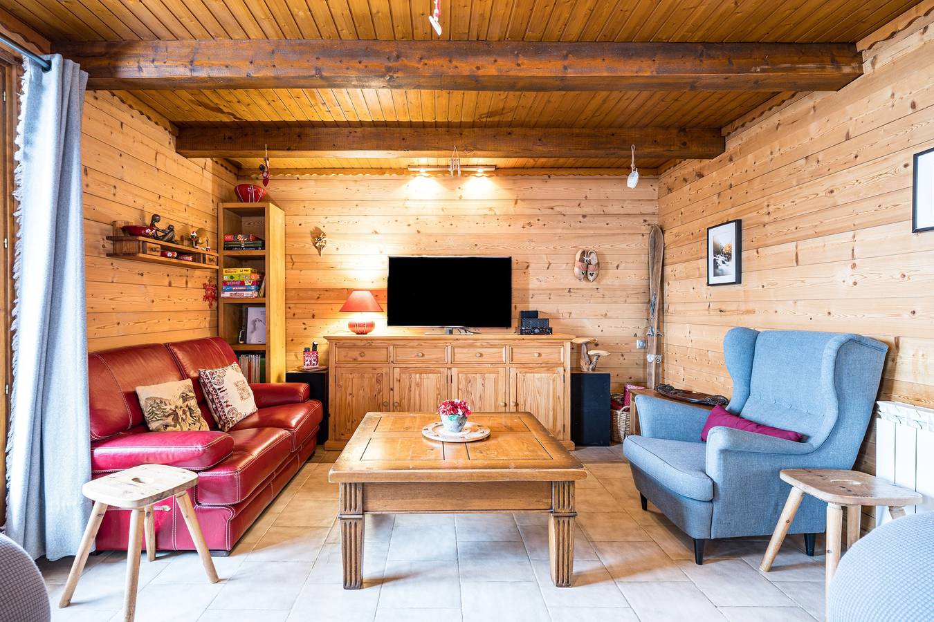 Ferienhaus 'Chalet Le Refuge' mit Bergblick, privater Terrasse und Wlan in Les Menuires, Saint-Martin-de-Belleville