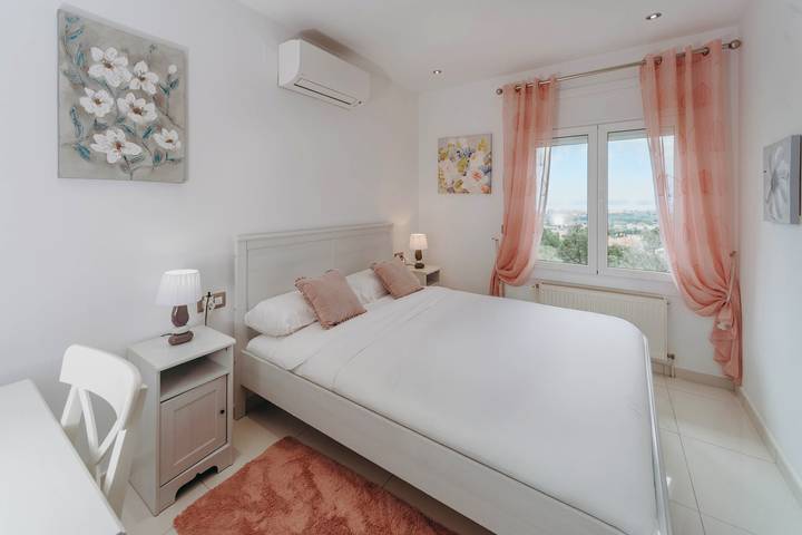 Welcs Casa 335 Emp con jacuzzi y terraza in El Mas Fumats, Roses