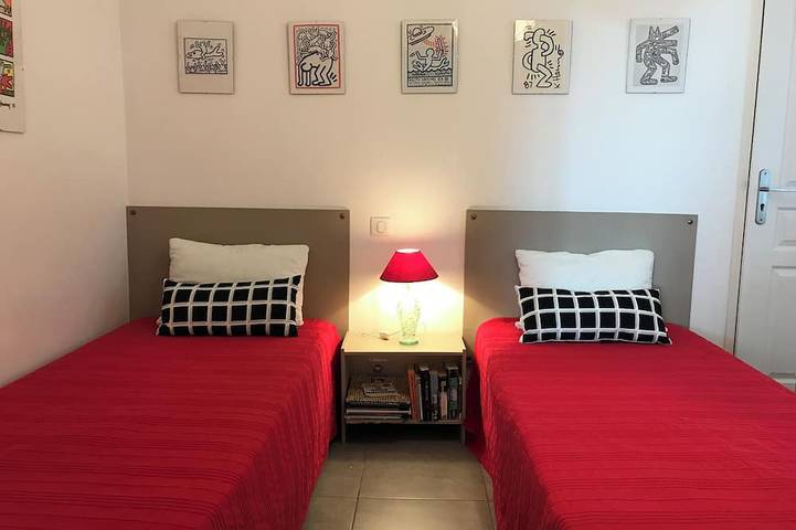 Gîte pour 4 personnes, avec balcon et jardin dans La Grande Plage (La Ciotat) - 3