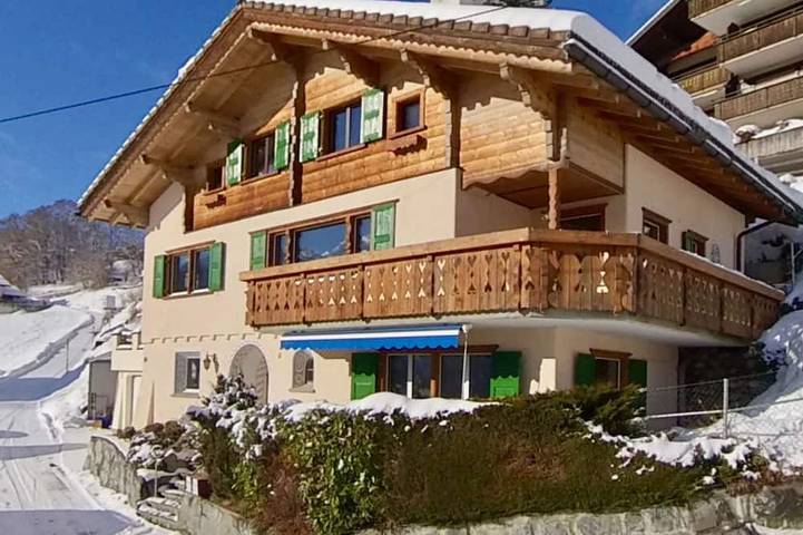 Ferienwohnung für 12 Personen, mit Balkon und Sauna