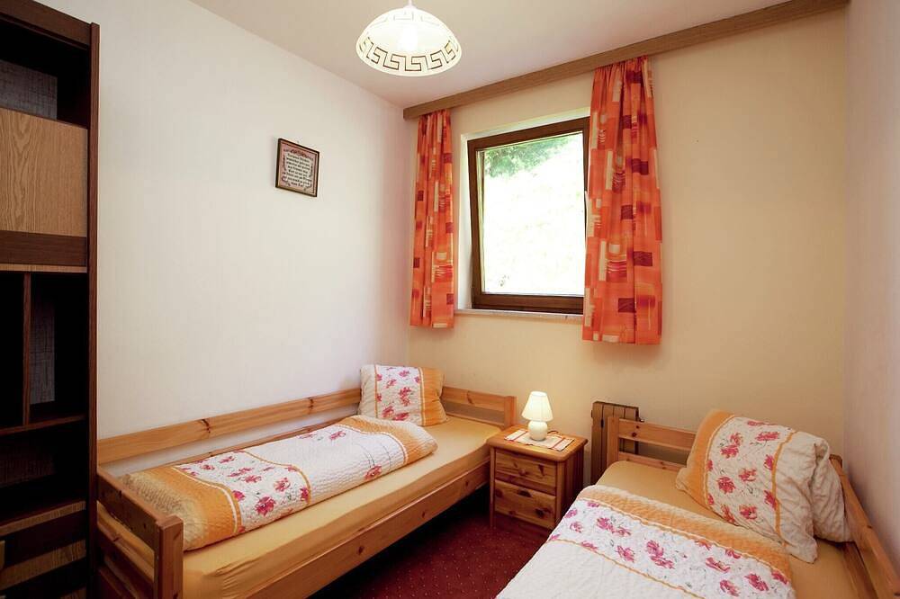 Geheel appartement, Chalet in St. Johann bij Skilift in Sankt Johann im Pongau, Ski Amadé