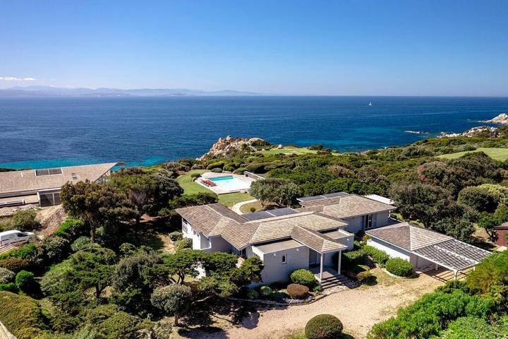 Appartement de vacances pour 12 personnes, avec jardin et piscine