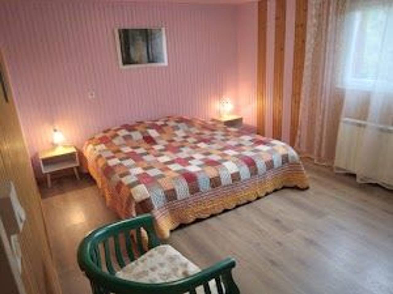 Gîte paisible en forêt avec terrasse, 4 personnes in La Bourgonce, Saint-Dié-des-Vosges