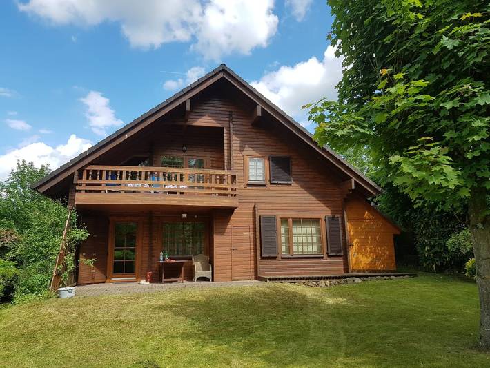 Ferienhaus für 10 Personen, mit Balkon und Garten sowie Sauna
