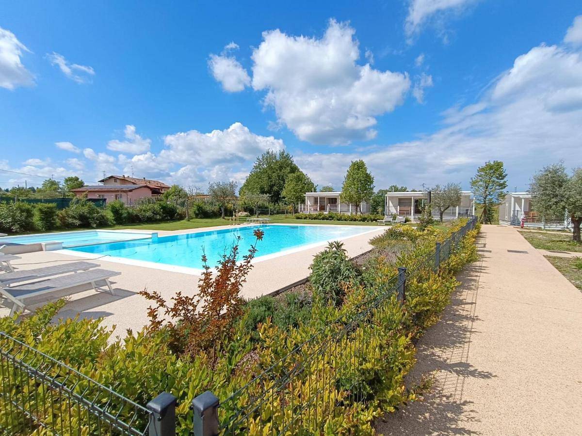 Agricamping Zanina 9 in Peschiera del Garda, Gardasee-Berge