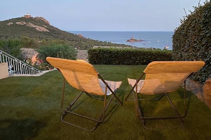 Villa für 6 Personen, mit Garten und Pool sowie Terrasse - 1