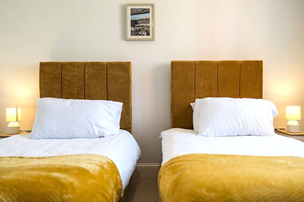 Apartamento entero, Harbour Hideaway - great views & flexible beds in Eastbourne, Sussex Oriental