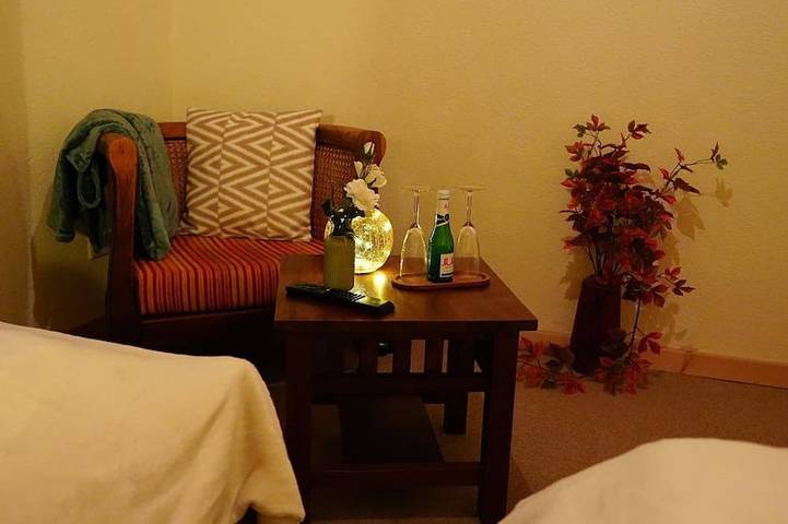 Zweibettzimmer Zwergenhöhle - Mit Frühstück - Pension Zum historischen Kalkwerk in Bahretal, Elbsandsteingebirge