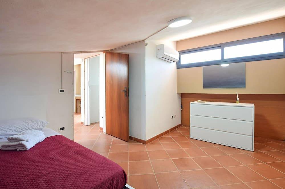 Apartamento entero, 1 bedroom gorgeous apartment in Trabia in Trabia, Provincia de Palermo
