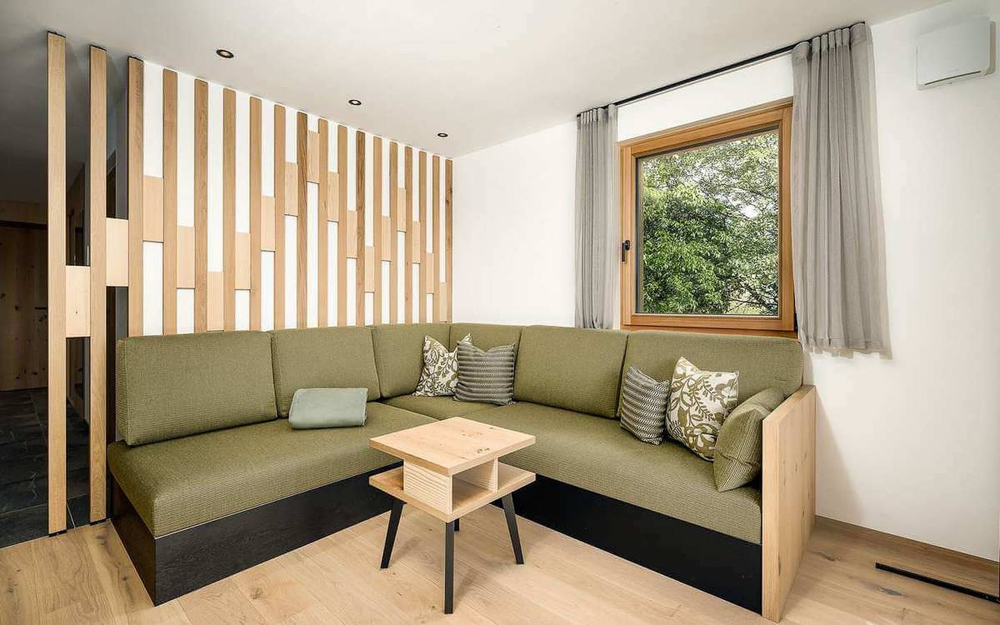 Ganze Wohnung, Ferienwohnung "Tschitthof Gill" mit Bergblick, privater Terrasse und Wlan in Hafling Oberdorf, Hafling
