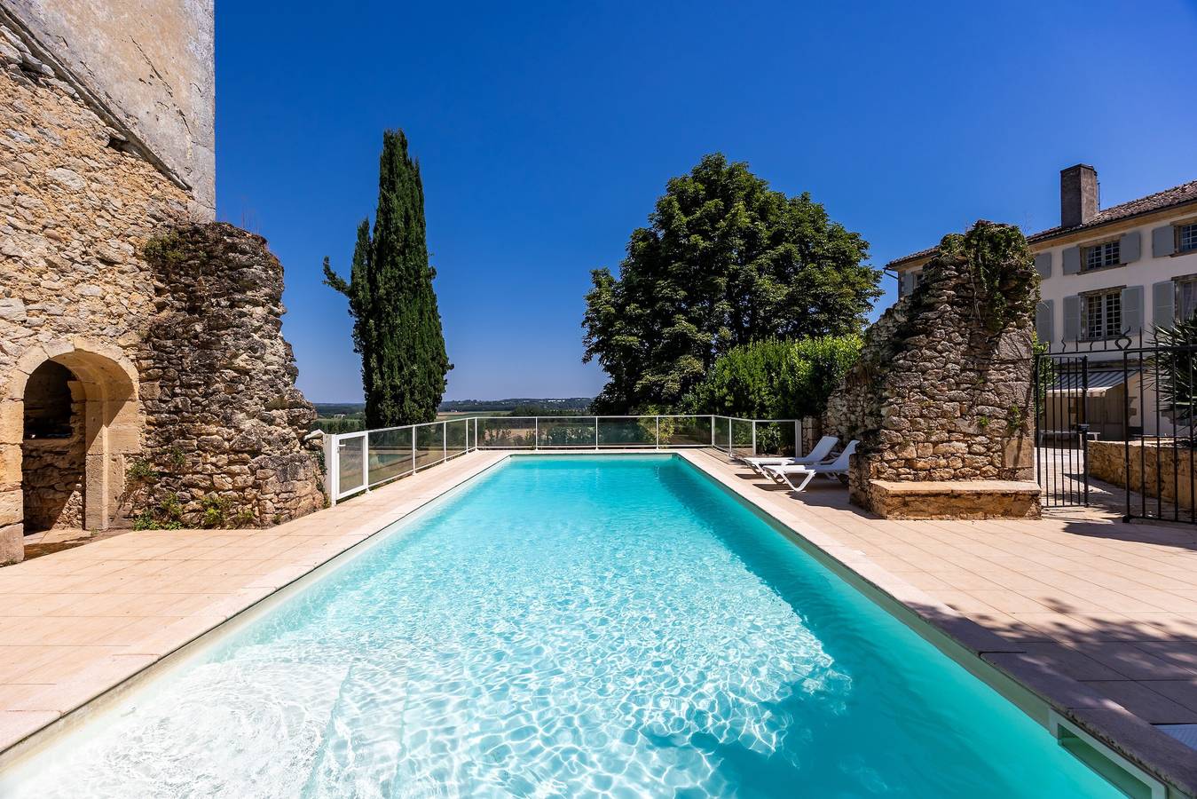 Chambre Florence — Élégance italienne et confort moderne in Puybarban, Région de Langon