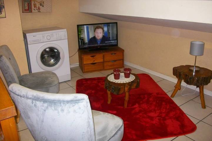Apartamento de vacaciones para 5 personas, con balcón y jardín - 1