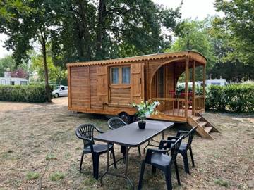 Camping pour 2 Personnes dans Bagneaux-sur-Loing, Seine-et-Marne, Photo 4