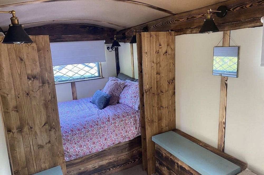 Modern Shepherd's Hut at St Anne's in Plymouth, South Devon