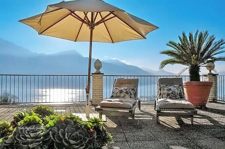 Bungalow für 4 Personen, mit Pool und Balkon, mit Haustier am Comer See