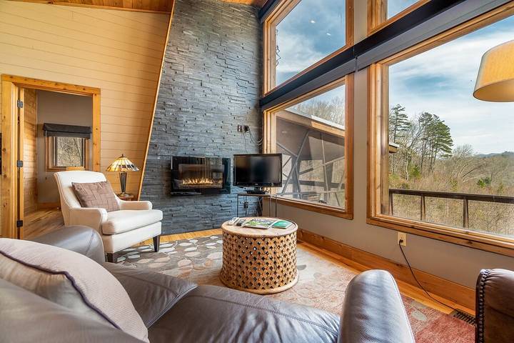 Gîte pour 6 personnes, avec terrasse et jacuzzi, animaux acceptés dans Almond (Caroline du Nord)