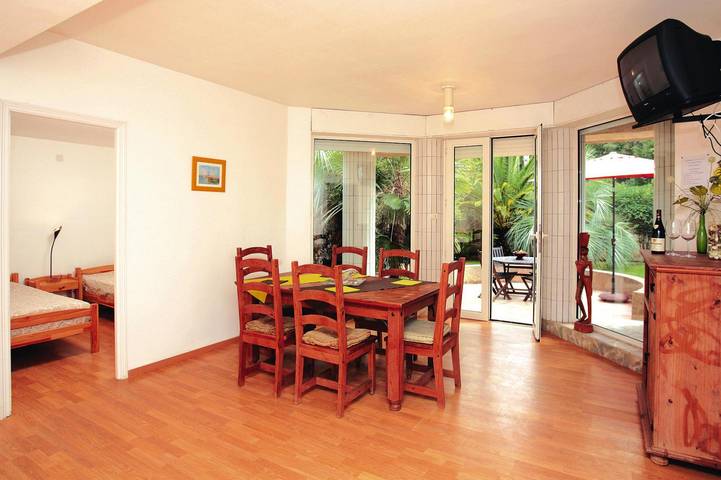 Gîte pour 6 personnes, avec balcon/terrasse et piscine à Poggio-Mezzana - 4