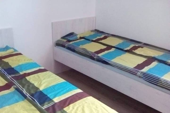 Ferienhaus für 5 Personen, mit Balkon in Povljana - 4