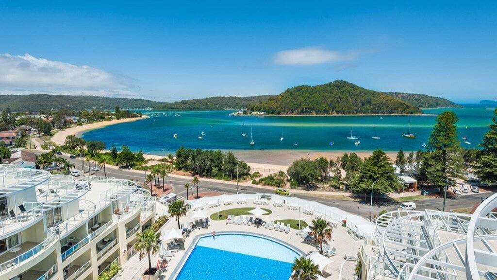 Penthouse 707 - Ettalong Beach Resort in Ettalong Beach, New South Wales