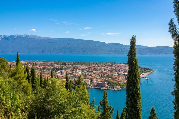 Ganze Wohnung, Rustichel fantastic Lake View in Maderno, Toscolano-Maderno