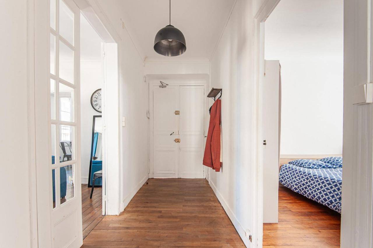 Appartement entier, Four-Bedroom Apartment in Poitiers, Vienne (France)