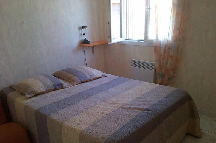 Villa pour 8 personnes, avec terrasse et jacuzzi au Le Grau-du-Roi - 4