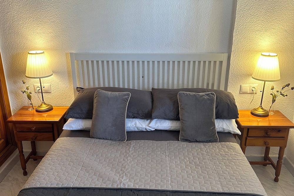 Entire apartment, Ciudad Quesada, Pueblo Bravo - Stunning Two Bedroom, Ground Floor Apartment ☀️ in Rojales, Costa Blanca