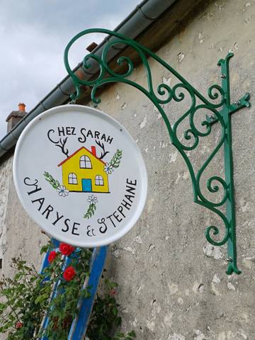 Chambre d’hôte pour 4 personnes, avec piscine et jardin, animaux acceptés dans Marne