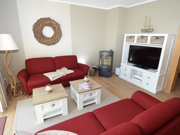 Ferienhaus für 8 Personen, mit Garten und Ausblick sowie Sauna und Terrasse in Middelhagen - 4