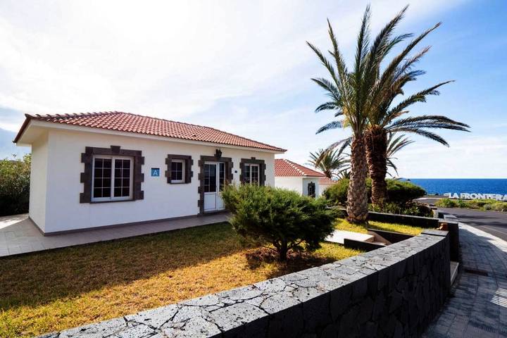 Chalet para 4 personas, con piscina además de jardín y vistas en El Hierro - 3