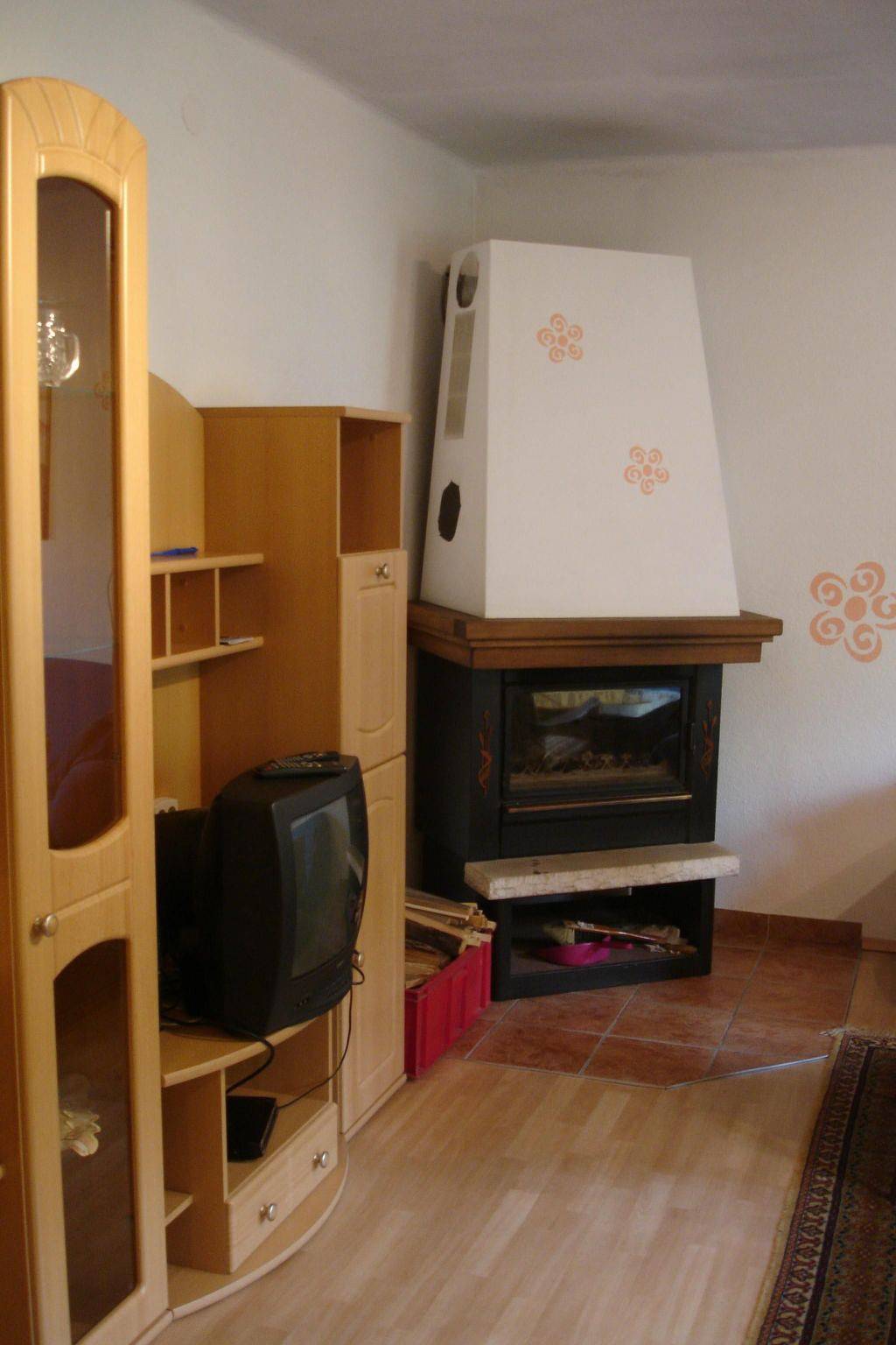 Ganze Wohnung, Mit Schwedenofen und großer Terrasse in Tuxer Alpen, Schmirn